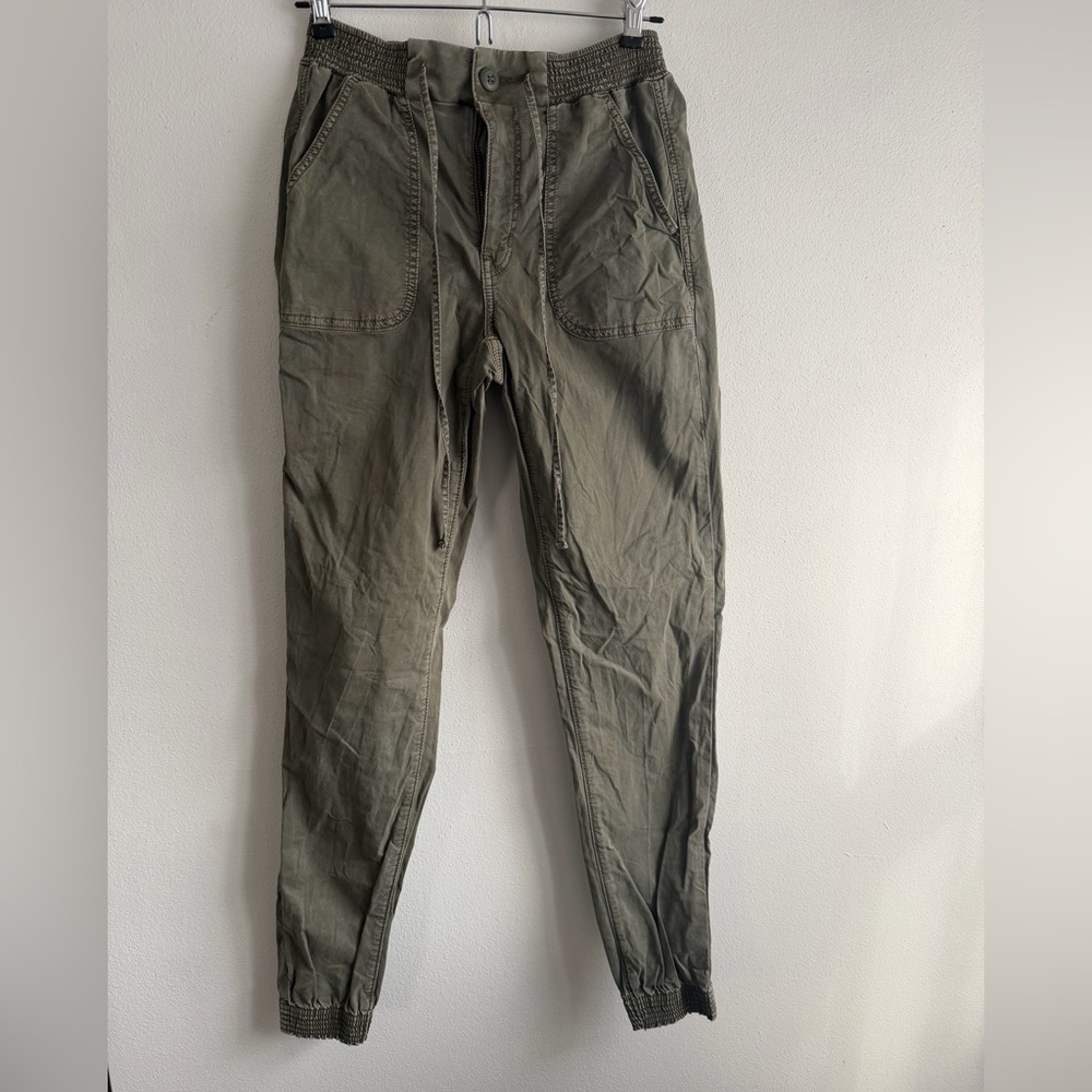 American Eagle Outfitters Olive Green Cargo Jogger Pants